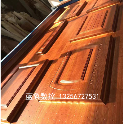 蓝象供应 1325橱柜门 模压门雕刻机 板式家具成套设备 数控木工雕刻机 
