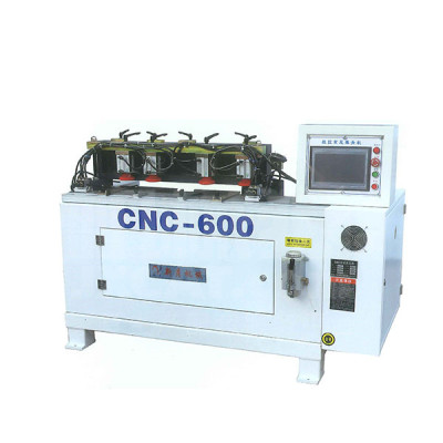 新月机械-CNC600  数控木制抽屉燕尾榫头机